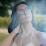 Öykü Gürman Instagram - #acıyıbırak @pasajmuzik etiketiyle tüm #dijitalplatformlarda… emeği geçen herkese teşekkür ederim🙏🏼❤️☺️💫 #sarkılarizbırakır #iyiniyetligüzelinsanlara selam olsun! @10uroz 🙏🏼💫 @tuuubiiis 🙌🏼💫🧿 canlarım Management: @10uroz Prodüksiyon: @pasajmuzik Klip: @imrehaydaroglu Aranjör: @gungorkahraman_official Basın(Pr): @emreduymazz Styling: @giodevdariani Makeup: @tugbagazanfer Hair: @batuhangelisli @batuhangelislihairstudio @fatihicmeli @dogagurman ❤️❤️❤️🧿🧿🧿💃🏻💃🏻💃🏻#acıyıbırak #dertetme #hergüneşükretmekgerek🙏 #yenitekli #acıyıbırak #kesfetteyiz #reels #tiktok #music #flamenco #etnikmüzik #pop #kultur #sanat #art #sarkı