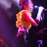 Öykü Gürman Instagram - #sahne #konser #tugbagazanfermakeup💄 #batuhangelislihair💇🏻‍♀️ 📸 @kemal.aydogdu #photography