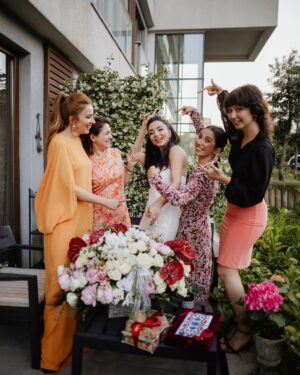 Öykü Gürman Instagram - 📸 @nilgunkara #photography 
#aile ❤️☺️🙏🏼