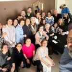 Öykü Gürman Instagram - Unutulmayacak bir anneler günü, her anı çok kıymetli❤️🙏🏼😌🧿 #çokşükürbinşükür #iyikalplerhepyanyanadır ne mutlu bize💐 Allah başımızdan eksik etmesin. Saygı duymak, dikkat,hayranlık,idrak,tevazu,mutluluk, huzur ve çok sevgi. #iyikivarsınız @cemalnursargutadair @kerimguc @serhatturhanofficial @sinancanan @nefes.akademi @gamze_fashionist @selahattinturhan #tümannelerimizinannelergünükutluolsun 💐🙏🏼 #iyilikle #muhabbetle #sevgiyle daima…
