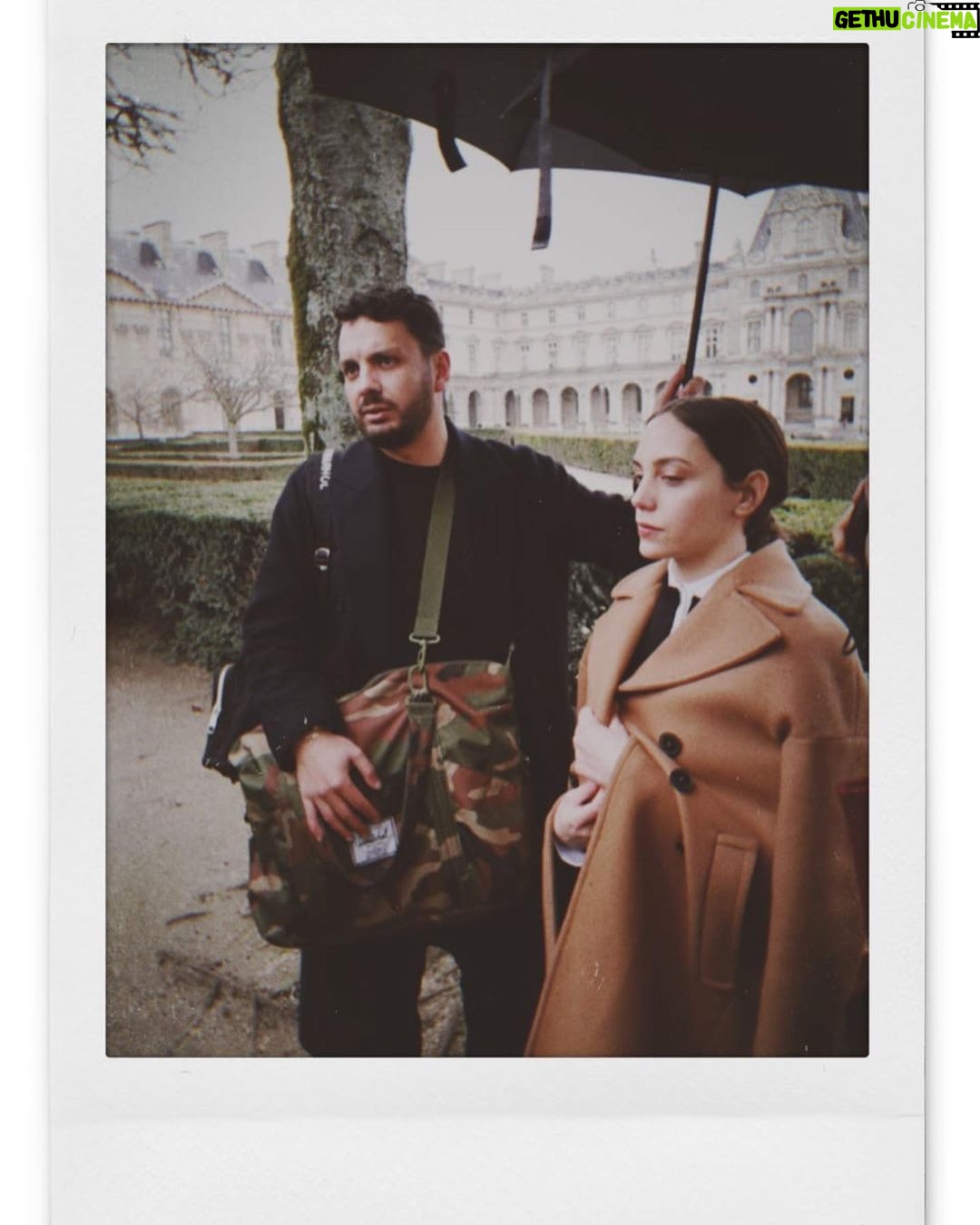 Öykü Karayel Instagram - Avec ‘Batu the Great’😍