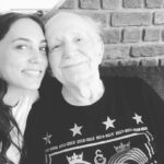 Öykü Karayel Instagram - Çok şükür dedem bu günleri de gördü☺️