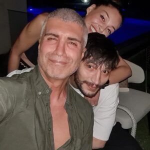 Özcan Deniz Instagram - Yavru kurbağalarım benim @illhansen @pinargulkapan