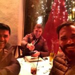 Özcan Deniz Instagram - Nice de sahane bi gun geciren bu gencler cok aciktilar:)#lapetitemaison #france #nice@serdarrozer @burcinbirben La Petite Maison