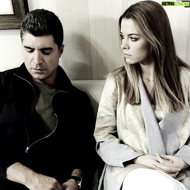 Özcan Deniz Instagram - #kaderiminyazildigigun #begumkutuk #kahraman #defne