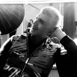 Özcan Deniz Instagram - Bu  @tufittin den bir kare..bi'de @cemtalu nun objektifinden olanları görün! Efsane fotolar çekti.Pek yakında:)