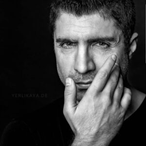 Özcan Deniz Instagram - @hypyerlikaya