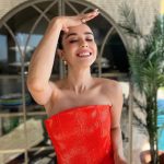Özge Gürel Instagram - 🧡