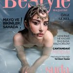 Özge Gürel Instagram - Haziran @bestylemagazine 💙 ben Birlikte ıslandığımız müthiş ekip 😎🥂 Röportaj: @tugceorcunus Fotoğraf: @elifdemiralpp Styling: @kayaefk Saç: @akinunalofficiall Makyaj: @ezgihalilbeyoglu Dijital İçerik Direktörü: @tugceorcunus Dijital İçerik Editörleri: @naymanbatimor @kezbanbelettt Menajer / PR: @gunfer @gunfergunaydinagency