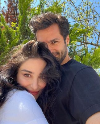 Özge Gürel's Top 10 Instagram Photos That Got the Most Likes