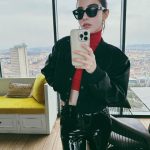 Özge Gürel Instagram - Yoldayım ya biraz trafik var 😂💁🏻‍♀️