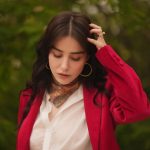 Özge Gürel Instagram - Sana da hello kendini eylül zanneden mayıs 🙋🏻‍♀️🌦