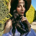 Özge Gürel Instagram - Güzel ışığı görünce ben 😇 ve @elifdemiralpp 📷♥️