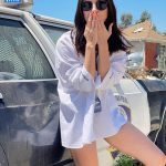 Özge Gürel Instagram - Güneşli tatil fotoğraflarına bakıyorumdur🦦😒