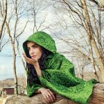 Özge Gürel Instagram - #ÖzgeGürel ile doğada baş başayız🍃🌱🌿 @ozgecangurelofficial #özgegürelofficial Genel Yayın Yönetmeni: @gozdeyorukogluersu Röportaj: @ceylanyeniacun Fotoğraflar: @zeynelabidin Styling: @bengisugurell Saç: @akinunalofficiall Makyaj: @erkanuluc Video: @oznurozturrk Styling asistanı: @azraullku Fotoğraf asistanı: Hüseyin Rahmi Ağgül Mekan için @balkayaciftligi ’ne teşekkür ederiz. Balkaya Çiftliği