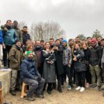 İbrahim Çelikkol Instagram - Basari , tek basina elde edilecek bisey degil, birlikte davranarak , calisarak ,paylasarak , emek vererek yakalarsiniz, tipki bizim tum ekip olarak yakaladigimiz gibi , biz derken ; gonul gonule vermis kocaman Siyah Beyaz Ask ailesinden bahsediyorum, yapimindan yonetimine , set ekibinden oyunculara , en cok da destek veren izleyicimize , size ...Bu basari da alinan oduller de iyi niyetle, samimiyetle birbirine omuz vermis kocaman bu ailenindir ... sevgilerimle