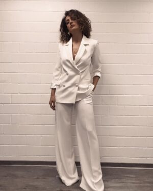 İrem Sak Instagram - dün gece Beyaz Show 
Styling : @bedirhantasc @serhatpab