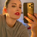 İrem Sak Instagram - 🦉💄