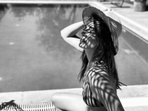 İrem Sak Instagram - Gölgede Aynı ( tüm şarkılar )