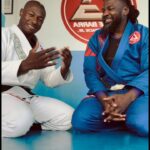 C4 Pedro Instagram – JIU-JÍTSU BRASILEIRO 
GRACIE BARRA DA TIJUCA 📍

Que honra e que privilégio foi de poder beber dessa água e estar neste lugar tão importante na história do jiu-jítsu brasileiro 

Gratidão infinita ao grande professor @kleberbuiuu @gbparqueolimpico por me recebido com bastante hospitalidade 

Ansioso parar experimentar e partilhar todos estes ensinamentos com meus irmãos angolanos 

OSS! 

@pereirahelio🥋

🇧🇷🇦🇴🇧🇷🇦🇴
__________
@gb_angola 🔺
@gbtalatona 🔺
@gbnovavida 🔺 Gracie Barra Tijuca