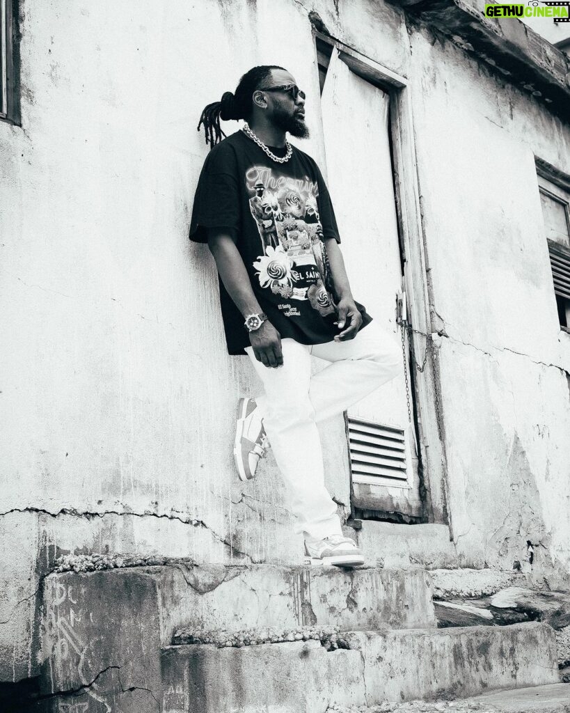 C4 Pedro Instagram - ISSO É ANGOLA 🇦🇴 ____________ @black.visiion 📸 Luanda, Angola