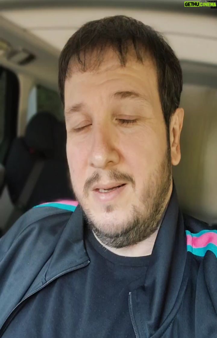 Şahan Gökbakar - 146.1K Likes - 🤣 Kraaaaallll geliyoooorr....👑 #recepivedik7 #agresifimkompleksliyim #recepivedik #kral #efsane #geliyorlar
