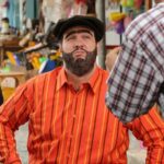 Şahan Gökbakar Instagram – Setten sizin için seçtik. Çekimleri yarıladık. Kısmetse sonbahar aylarında sadece Disney+ ta, 👑Recep İvedik 7 ile buluşacağız. @disneyplustr @recepivedik #recepivedik7 #efsane #kral #geliyorlar #yakında