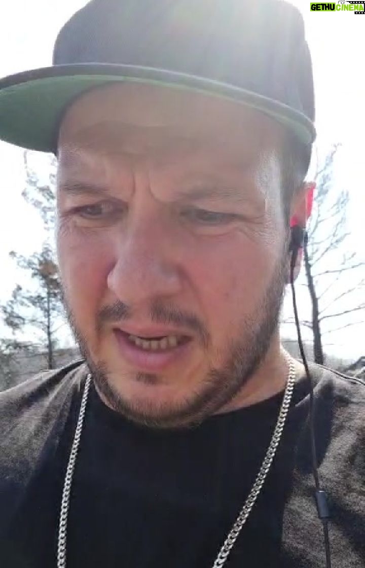 Şahan Gökbakar - 110.2K Likes - Burada durdurulamadigi icin imkansizliktan, 36 km boyunca yakti gecti neredeyse butun Marmarisi...