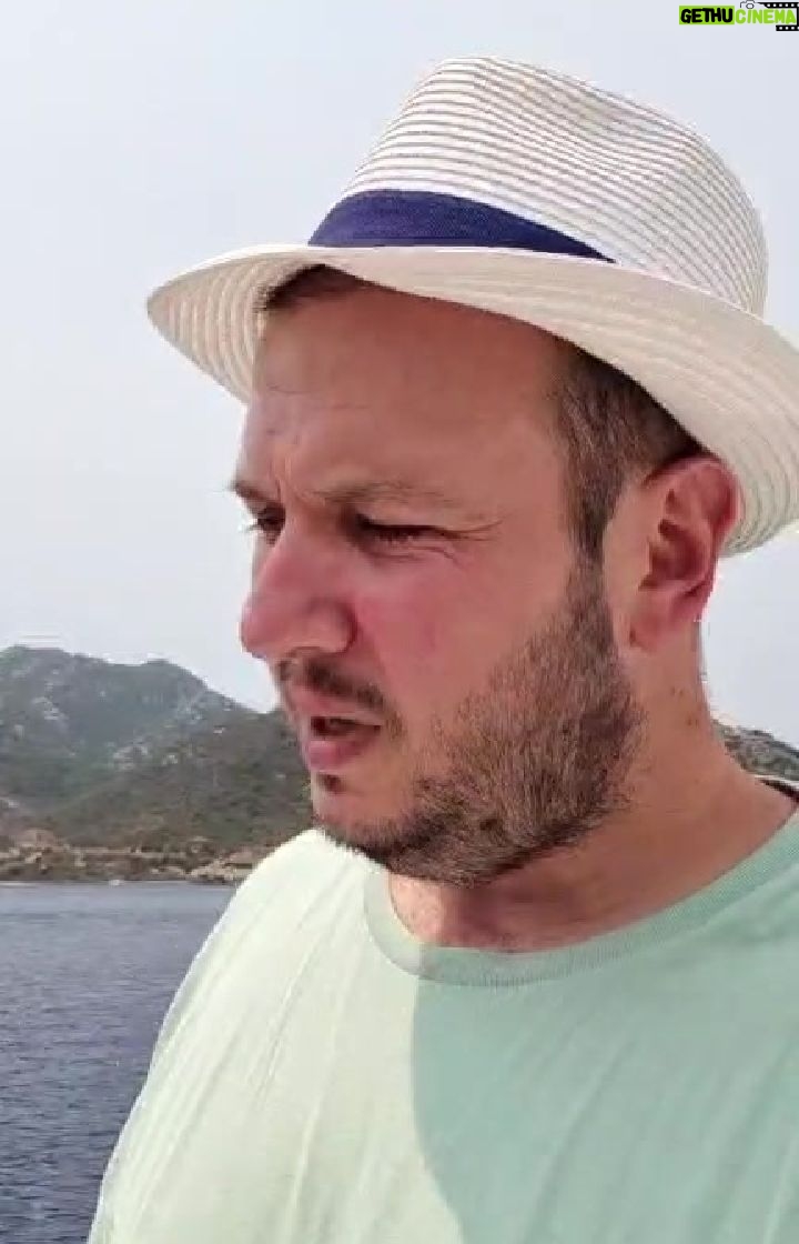 Şahan Gökbakar - 152K Likes - ormanlarimizi korumak icin daha cok hazirlik..