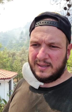 Şahan Gökbakar Instagram - vadiyi havadan ve yerdeb tutuyoruz.surekli izliyoruz.. hazir bekliyoruz