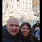 Şahan Gökbakar Instagram – Ne diledi acaba 😁😍 @bizimmutfakhalleri #rome #fontanaditrevi