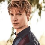 Calum Worthy Instagram - I’ve been growing out my beard for the past 8 months. What do ya think?