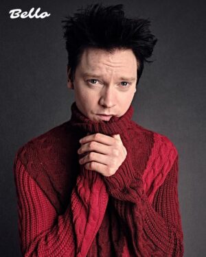 Calum Worthy Instagram - Yo Riverdale. You need someone to play Jughead’s quirky, awkward brother Bottlehead? Call me ☎️ 📸 : @bellomag
