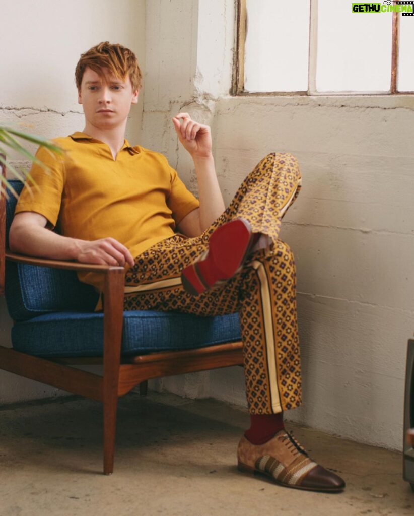 Calum Worthy Instagram - And the winner of most pale human goes to.... 🏆 - Photography: @emilysandiferphotography Editor-In-Chief: @jazzieperrier Story: @thildariou Videography: @anissavisuals Styling: @apuje Stylist Assistant: @georgesaintthomas Grooming: @heyannabee using @oribe and @glossier