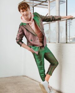 Calum Worthy Instagram - There were 27 people in green screen onesies holding me up in this position to get this photo. - Editor-In-Chief: @jazzieperrier Story: @thildariou Photography: @emilysandiferphotography Videography: @anissavisuals Styling: @apuje Stylist Assistant: @georgesaintthomas Grooming: @heyannabee using @oribe and @glossier