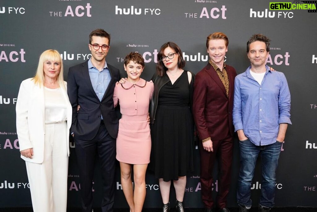 Calum Worthy Instagram - Last night at the Emmy For Your Consideration Event for @theactonhulu #TheActFYC. I am still in awe of these incredible artists that I had the privilege of working with. - Publicist: @brooksbutter Stylist: @warrenalfiebaker Suit: @eidos 🕺 Hair & Make-Up: @heyannabee