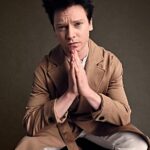 Calum Worthy Instagram - Yo Riverdale. You need someone to play Jughead’s quirky, awkward brother Bottlehead? Call me ☎️ 📸 : @bellomag