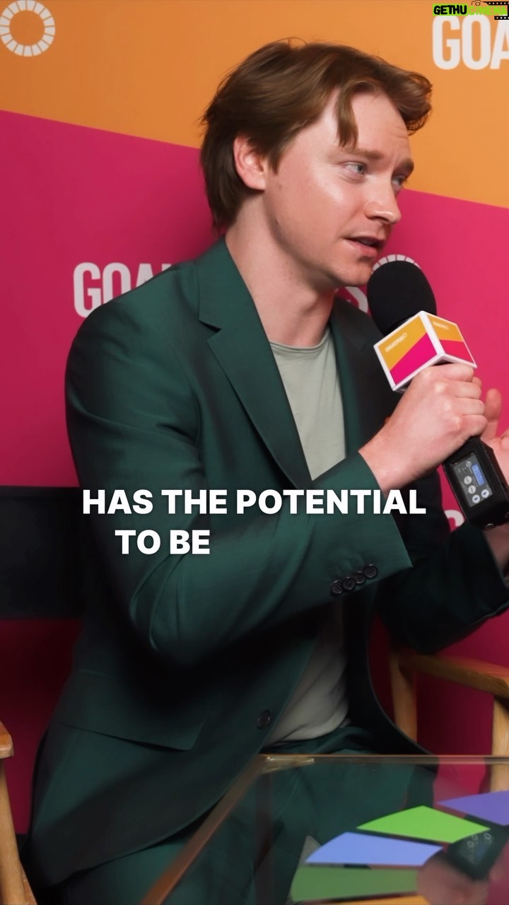Calum Worthy Instagram - I loved sitting down and talking about the sustainable development goals with @dryetiee. @gatesfoundation #Goalkeepers2030