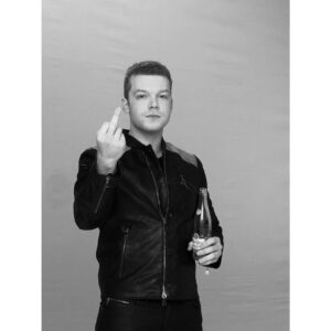 Cameron Monaghan Instagram - The @shameless Season 11 premiere is tonight. It is such an honor to have been able to work on this great project for so many years. To be able to see these people I adore for over a decade. To be able to perform challenging, absurd, and outlandish material together. We feel lucky we are paid to do something we love, and recognize how truly rare that is.

Thank you all for supporting us and sticking with us for so long. We wouldn’t have been able to do it without you.

Please enjoy our final season. Only on @showtime.