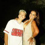 Camila Loures Instagram - Hoje é niver do meu melhor amigo 🎉❤️ Parabennnsss JheyJhey, o niver é seu, mas o presente é meu por ter você na minha vida…. obrigada por esses 11 anos de amizade! TE AMO MTO E PRA SMP ❤️ q Deus te abençoe cada dia mais e você conquiste coisas incríveis, torço mto por você e to contigo ate depois do fim! ps: a ultima foto 🗣️😂 mil anos atrás!