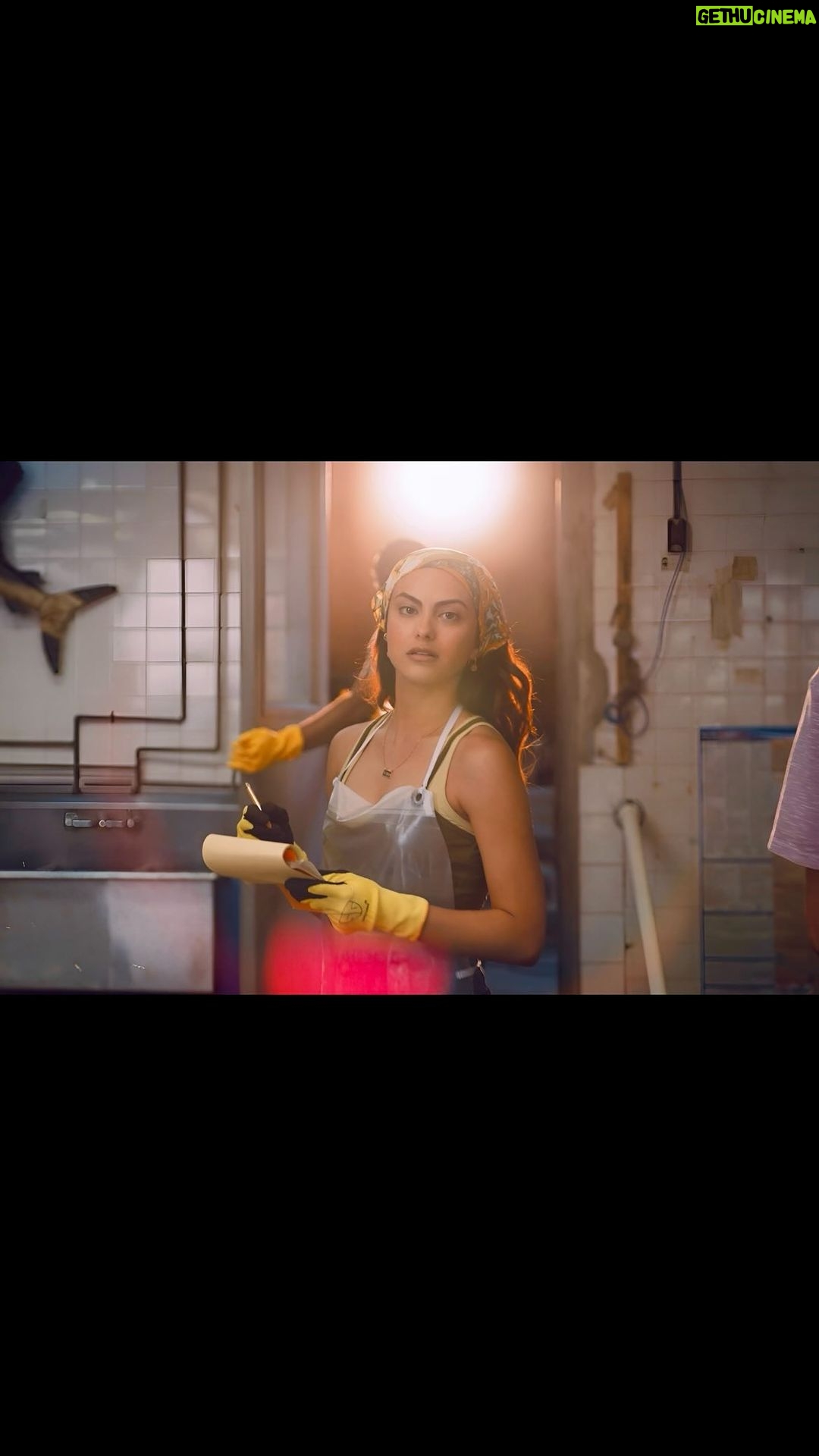 Camila Mendes Instagram - MÚSICA 🎵 TRAILER TOMORROW