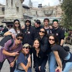 Camila Mendes Instagram - our rainy trip to @disneyland 🏰🌧️ thank you @disneyparks for what was truly a perfect day. same time next week? let’s discuss xx Disneyland