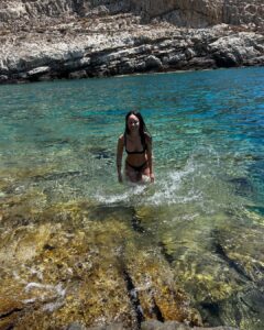 Camila Sodi Instagram - Folegandros , estoy enamorada de ti 💘🇬🇷 Folégandros, Kikladhes, Greece