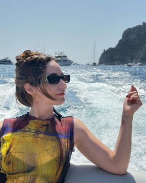 Camila Sodi Instagram - 🇮🇹🍝🍦🌶️🛥️❤️ 
La dolce vita