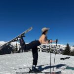 Camila Sodi Instagram - Spring skiing 🎿🌈☀️❄️🪺🌱 Aspen Mountain