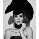 Camila Sodi Instagram - La portada de nuestro libro de fotografía 📸 #tachen #portrait 📸 mi baby @estebancalderon Styling @jukajukajuka @jukafashionstylist Makeup @chentechapitas Pelo @alejandroiniguezhair