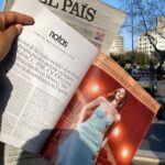 Camila Sodi Instagram - Cuando yo era niña mi papá tenía un periódico 📰 y crecí rodeada de tinta y letras , y hoy me siento muy felizota y honrada de estar en un especial dentro de un periódico que crecí leyendo ❤️‍🔥 Gracias @s_moda @el_pais Gracias amiga adorada @gabrielazamoramx y a tu beba por este video y foto que me hicieron echar lagrimita 🥹 las amo 🤍 Madrid, Spain