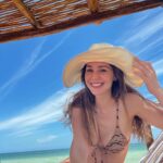 Camila Sodi Instagram - Yucatán 💛 México 💛 Fotones de mi @_matriarca_ 💛 @yucatanturismo @seahorsetelchac Yucatan, México