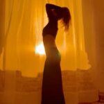 Camila Sodi Instagram - 💥 Va Va Boom 💥 El video que me dirigió @soyronava Y vestida por @jukajukajuka
