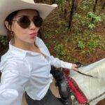 Camila Sodi Instagram - Arre!